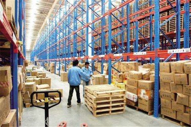 解决货物滞留无法存放问题